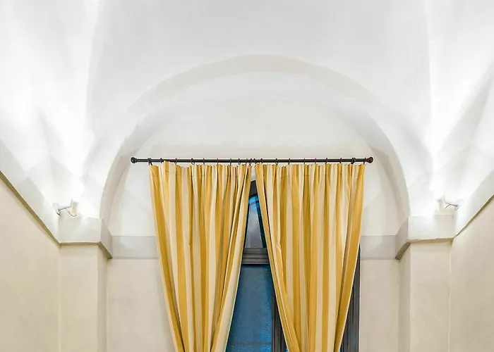 Tatil Evi Magenta Collection Specchi Roma