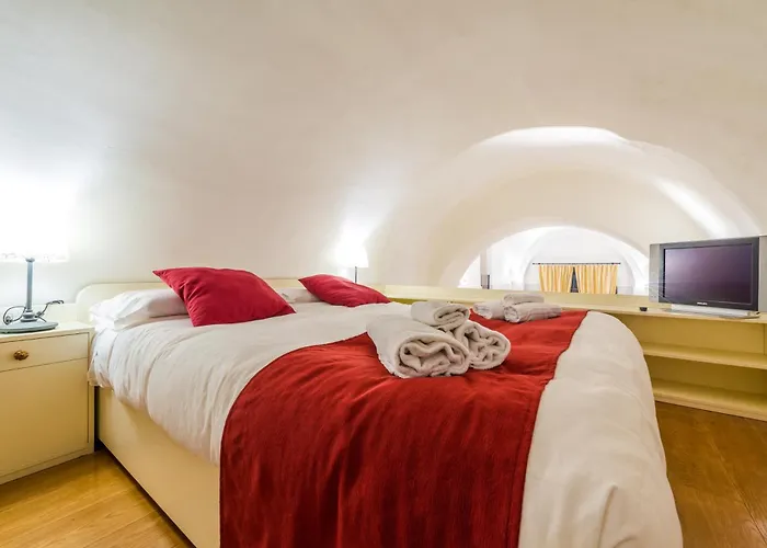 Tatil Evi Magenta Collection Specchi Roma